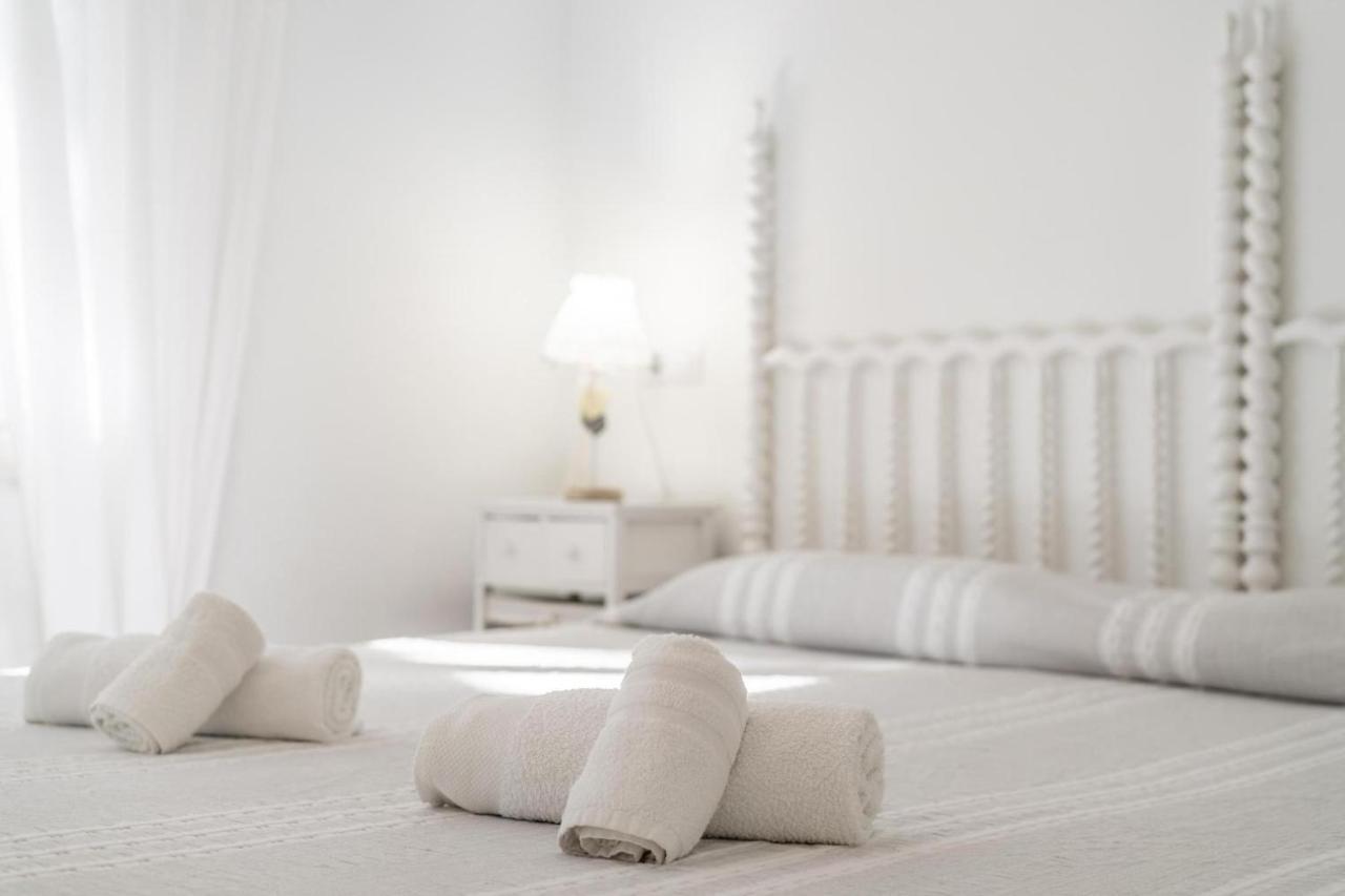 Gorgeous Renovated Cala Sant Vicenc Beach Villa Cala de Sant Vicenc Eksteriør billede
