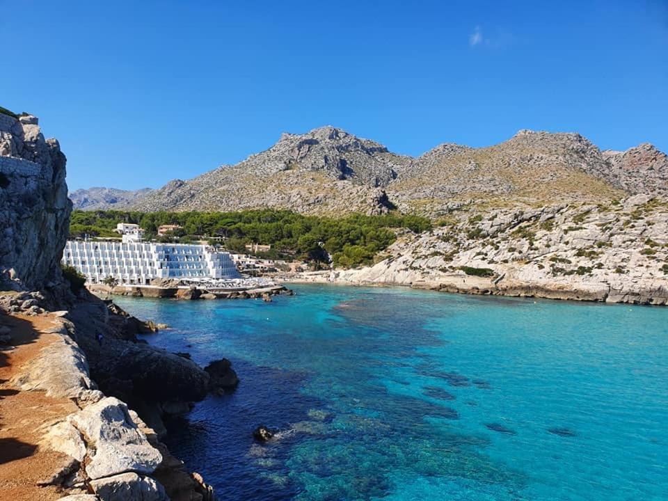 Gorgeous Renovated Cala Sant Vicenc Beach Villa Cala de Sant Vicenc Eksteriør billede